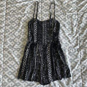 NWOT Black and White romper with sexy corset ties